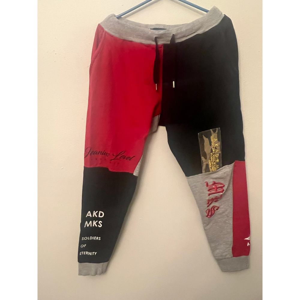 Akademiks joggers Men's Med Red/Blk Grafitti streetwear grunge HipHop EMO skater